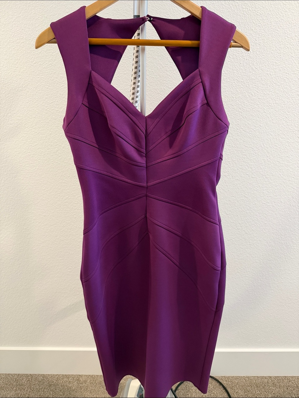 Jessica Simpson Plum V-Neck Midi Sheath Dress